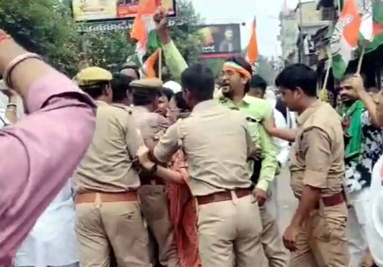 सीएम योगी तक ज्ञापन नहीं पहुंचा, पुलिस और कांग्रेसी कार्यकर्ताओं में सड़क पर हुई तीखी नोकझोंक