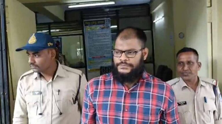 खंडवा में सिमी कनेक्शन! दो युवक गिरफ्तार, पिस्टल-मैग्जिन बरामद