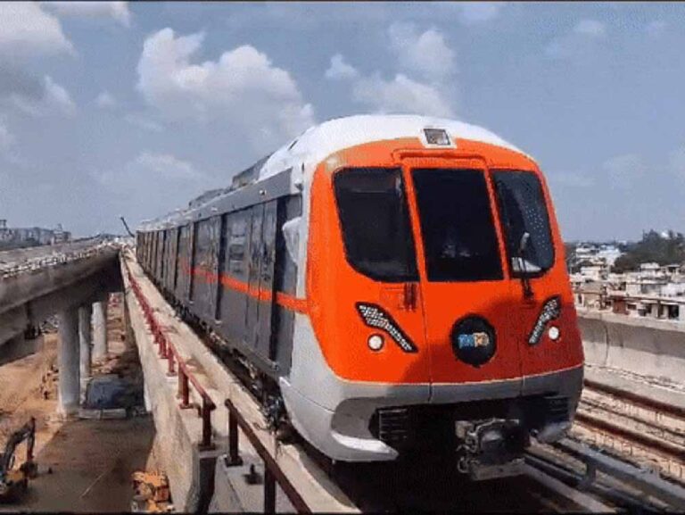 भोपाल में गणपति विसर्जन के दौरान मेट्रो ने रुकावट डाली, ट्रैफिक पुलिस ने एमडी को लिखा पत्र