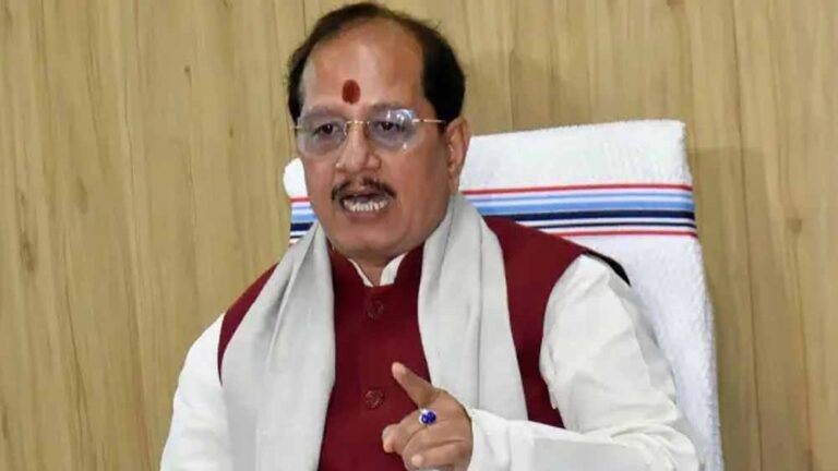 डिप्टी CM विजय कुमार सिन्हा के घर CM और राज्यपाल की मौजूदगी, NDA-INDIA गठबंधन में तकरार की खबर