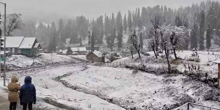 Jammu Kashmir में इस साल पहली बर्फबारी कब? IMD ने जारी किया अपडेट