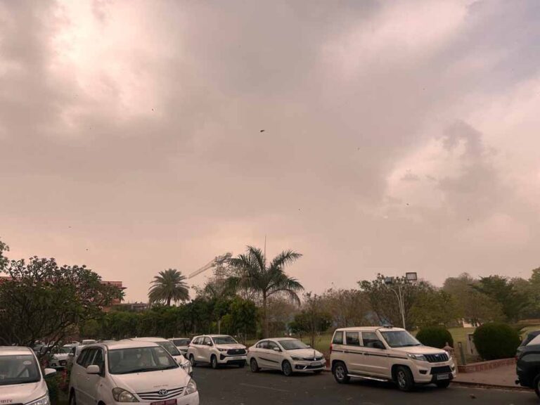 राजस्थान की बदलती जलवायु: दिन में तेज गर्मी, रात में ठंडक, बाड़मेर सबसे गर्म, सीकर सबसे ठंडा