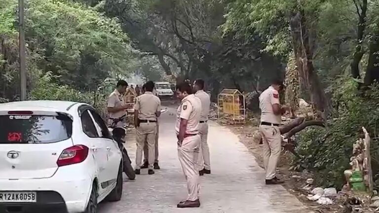 दिल्ली : महरौली और नांगलोई में एनकाउंटर, काकू पहाड़िया सहित चार बदमाश घायल
