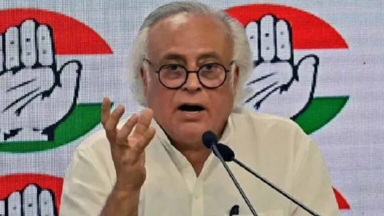 चुनाव आयोग में हिम्मत नहीं, बिहार एसआईआर को लेकर कांग्रेस का गुस्सा फूटा