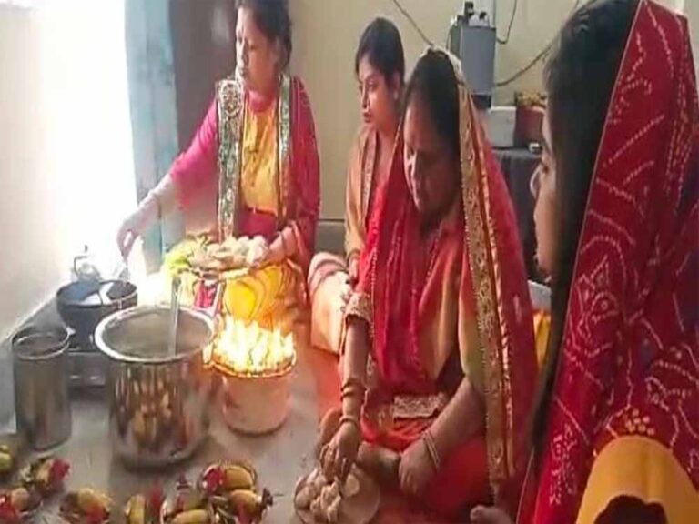 खरना पर क्यों आम की लकड़ी से बनता है प्रसाद? जानें इसका धार्मिक महत्व और परंपरा