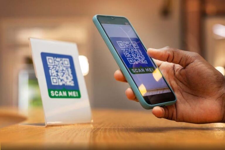 Zoho की एंट्री से बढ़ेगी टक्कर: GPay, Paytm और PhonePe को चुनौती