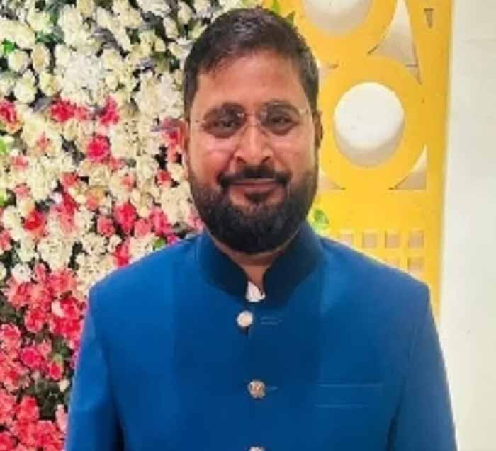 अधिवक्ता अनूप शुक्ला की जेलवाली दीपावली: छूटते ही फिर हुई गिरफ्तारी!