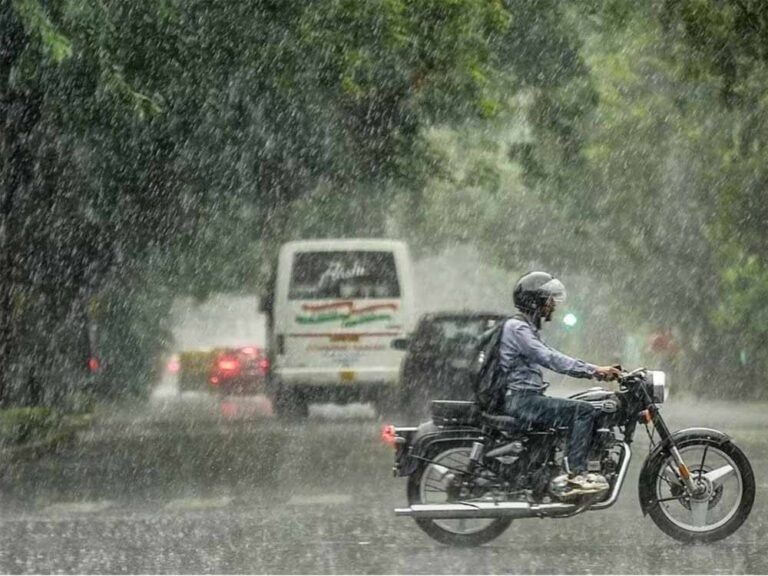 यूपी में मौसम अलर्ट: वेस्टर्न डिस्टर्बेंस से भारी बारिश और ओले गिरने की संभावना
