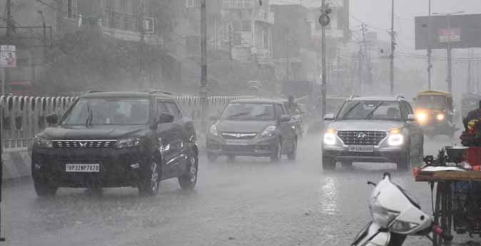 प्रदेश में मौसम बदला, 11 जिलों में ओले और 15 इलाकों में भारी बारिश का अलर्ट