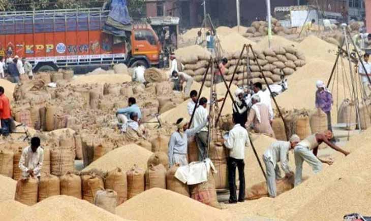 ‘अन्नदाता’ को मिला योगी सरकार का साथ, बाजरा के लिए 15248, ज्वार के लिए 2706 व मक्का के लिए 1509 किसानों ने करा लिया पंजीकरण