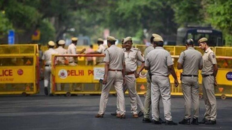 दिल्ली में खुफिया जाल का भंडाफोड़: ISIS नेटवर्क के बाद अब पकड़ा गया पाकिस्तानी जासूस