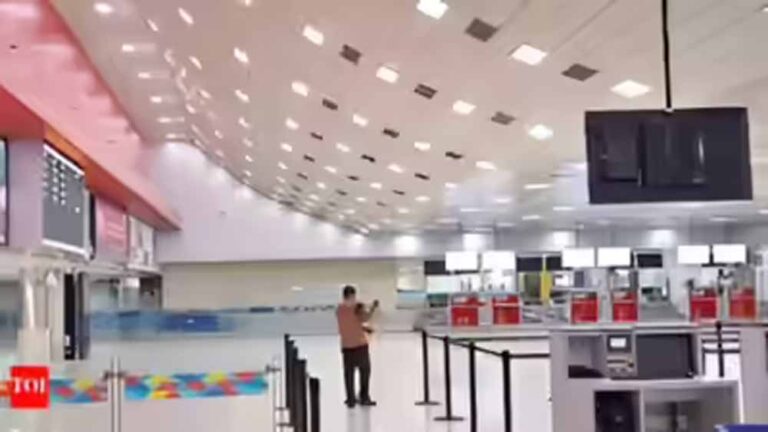 दिल्ली एयरपोर्ट का नया टर्मिनल-2 शुरू: यात्रियों के लिए लग्जरी सुविधाओं के साथ आज रात से उड़ानें शुरू