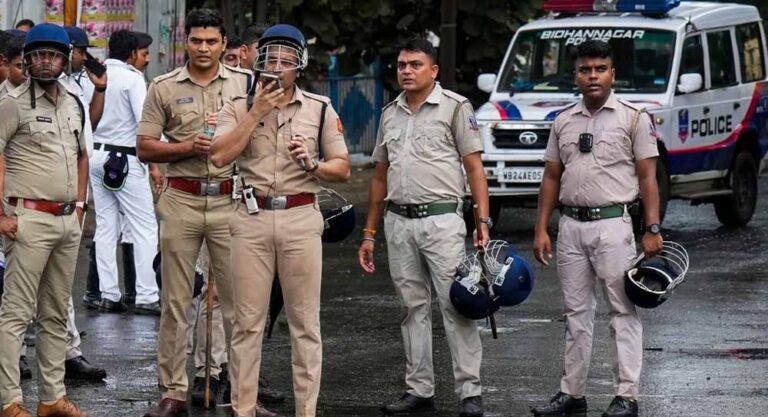 कोलकाता के फाइव-स्टार क्लब में विवाद: दो युवकों की हरकत से मचा हंगामा, जांच में जुटी पुलिस
