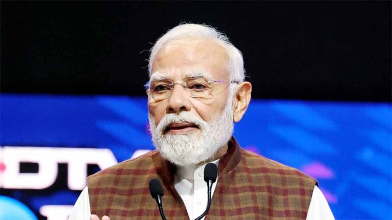 मोदी का कांग्रेस पर हमला: कहा, सीताराम केसरी को बाथरूम में बंद किया, अध्यक्ष की कुर्सी तक चुराई गई