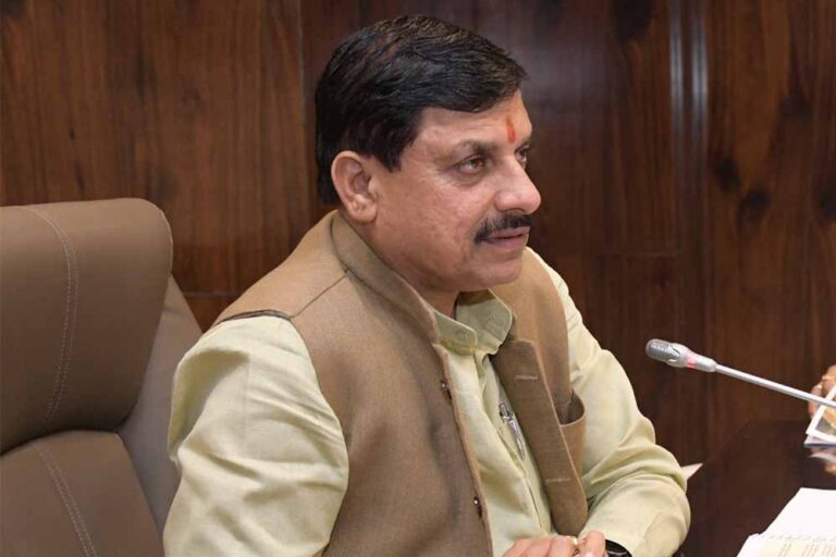 वृद्धजन की नि:स्वार्थ सेवा और सम्मान के लिए सभी हों संकल्पित : मुख्यमंत्री डॉ. यादव