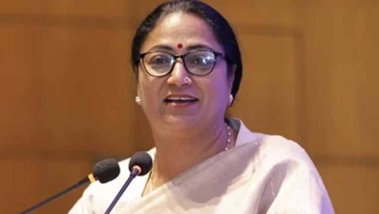 रजत जयंती पर हास्य योग का धमाका: ‘हंसते-हंसते स्वस्थ भारत’ समारोह में होंगी मुख्यमंत्री रेखा गुप्ता