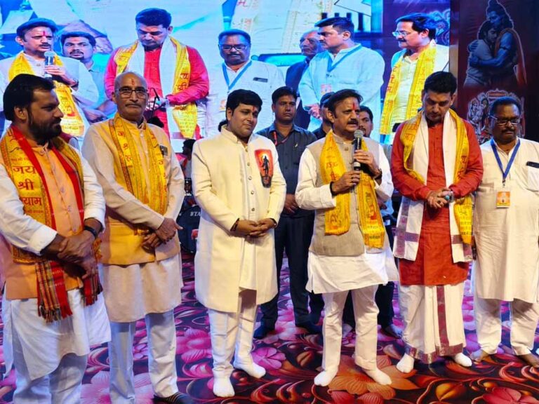 इतिहास के ज्ञान से ही हम सही भूमिका का निर्वहन कर सकेंगे : उप मुख्यमंत्री शुक्ल