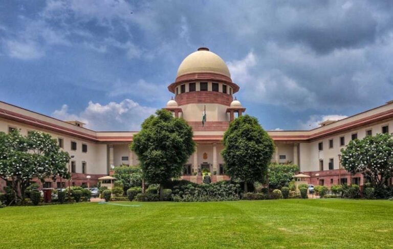 SC ने यूपी के धर्मांतरण विरोधी कानून पर उठाए सवाल, कहा- भारत एक धर्मनिरपेक्ष राष्ट्र है