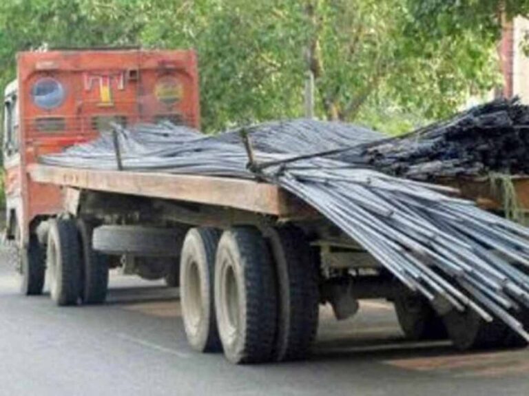 लोहे की छड़ से लदा लापता ट्रक बरामद, बिहार ले जाते समय अपराधी धराए