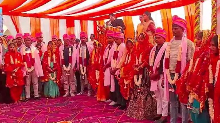 एक मंडप, 300 शादियां: अफसर बने ‘घर के बड़े’, DM अस्मिता लाल भी बनीं अभिभावक