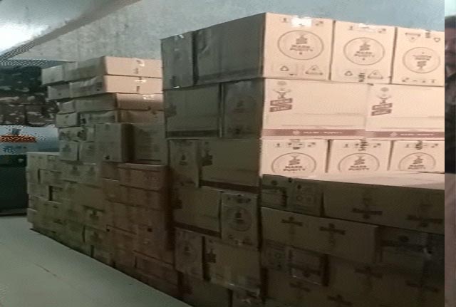 भोपाल में बड़ी कार्रवाई: डेढ़ करोड़ की अवैध शराब जब्त, ट्रक में 1200 पेटी मिली