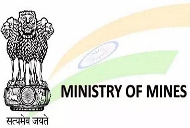 नीलामी से आवंटित खनिज क्षेत्रों के शीघ्र संचालन हेतु केंद्र सरकार ने दिए महत्वपूर्ण निर्देश; अब सफल बोलीदाता जिला कलेक्टर से सीधे माँग सकेंगे सतही अधिकार