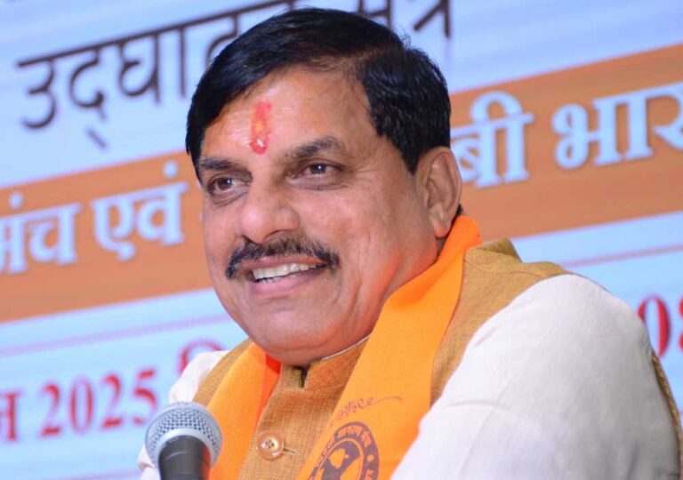 सीएम शिवराज बोले- राहुल गांधी भ्रमित कर रहे, मछली पकड़ने के लिए वोट नहीं मिलता