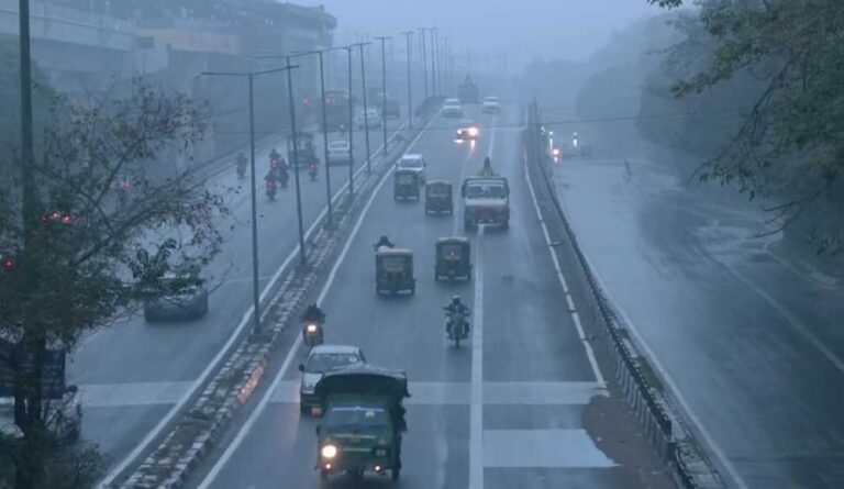 मध्य प्रदेश में बारिश के बाद ठंड लौट आई, अगले 48 घंटे में मौसम फिर बदलेगा