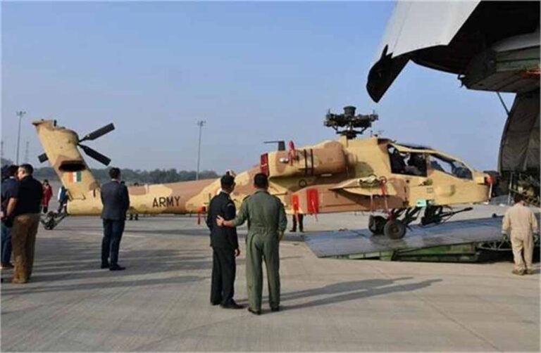 भारत की हवाई ताकत में इजाफा: AH-64E अपाचे हेलिकॉप्टर अमेरिका से भारत पहुंचे