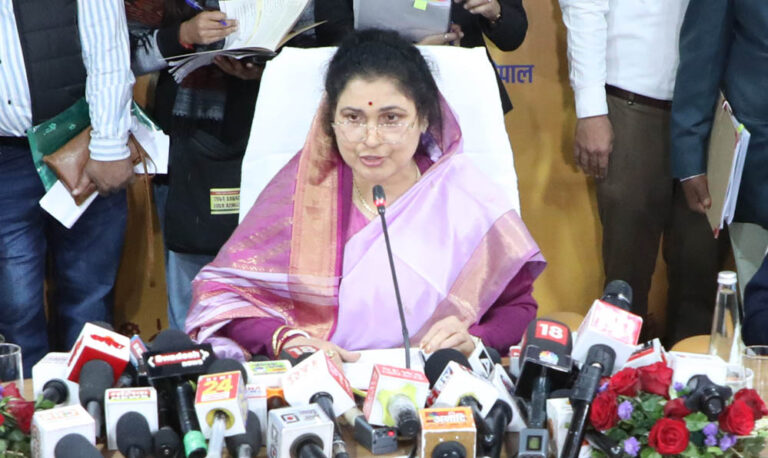 मंत्री कृष्णा गौर ने पेश किया 2 साल का रिपोर्ट कार्ड, पिछड़ा वर्ग और अल्पसंख्यक कल्याण में उपलब्धियां गिनाईं