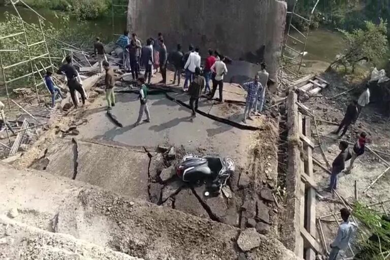 बरेली–पिपरिया मार्ग पर पुल का स्पान गिरने की घटना में प्रबंधक निलंबित
