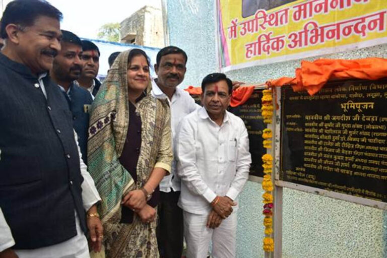 विकास कार्यों के लिए कोई भेद-भाव नहीं : उप मुख्यमंत्री देवड़ा