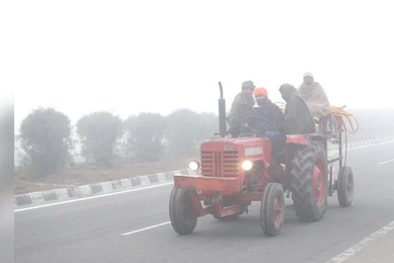 इंदौर में 10 साल का ठंडा रिकॉर्ड टूटा, पारा 5.7 डिग्री गिरा; पचमढ़ी सबसे ठंडा