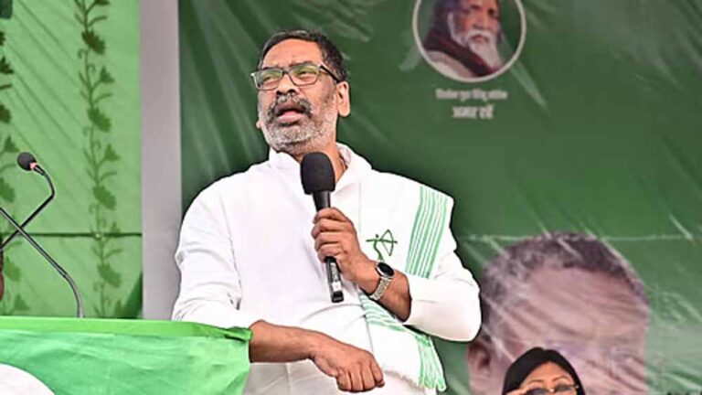 CM हेमंत–BJP गठजोड़ की अटकलों पर JMM-भाजपा का विराम, दोनों पार्टियों में जुबानी जंग तेज