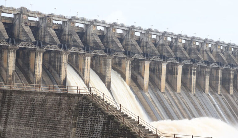 बरगी बांध में 7 साल सेरिसाव, जांच टीम की चेतावनी – ‘बड़ी आपदा’ का कारण बन सकता है