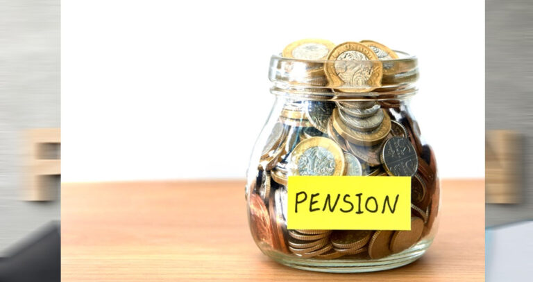 MP के 5 लाख पेंशनर्स को लगेगा बड़ा झटका, बंद होंगे पेंशन कार्यालय