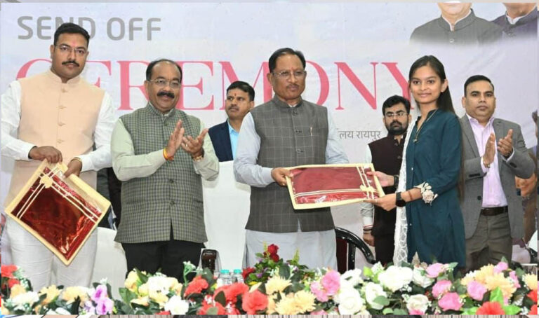 रायपुर : स्वामी विवेकानंद ने दुनिया में बढ़ाया भारत की संस्कृति एवं सनातन का मान – मुख्यमंत्री विष्णु देव साय