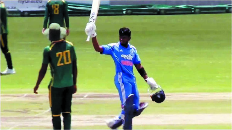 वैभव सूर्यवंशी ही नहीं, आरोन जॉर्ज ने भी साउथ अफ्रीका के खिलाफ जड़ा शतक, पहली बार हासिल किया बड़ा मुकाम