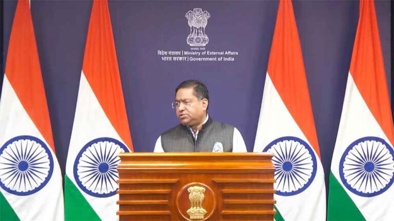 वेनेजुएला संकट पर भारत की चिंता, संवाद से समाधान की अपील