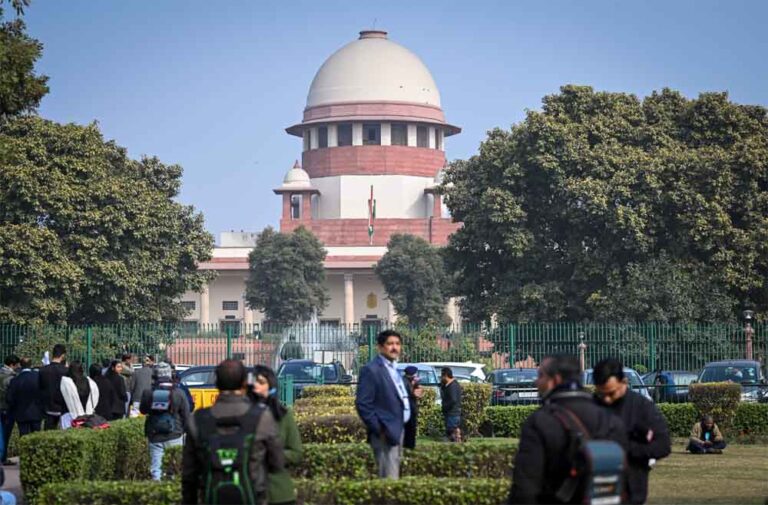भ्रष्टों को बचाने वाला कानून? SC के जजों की कड़ी टिप्पणी, अब CJI के सामने मामला