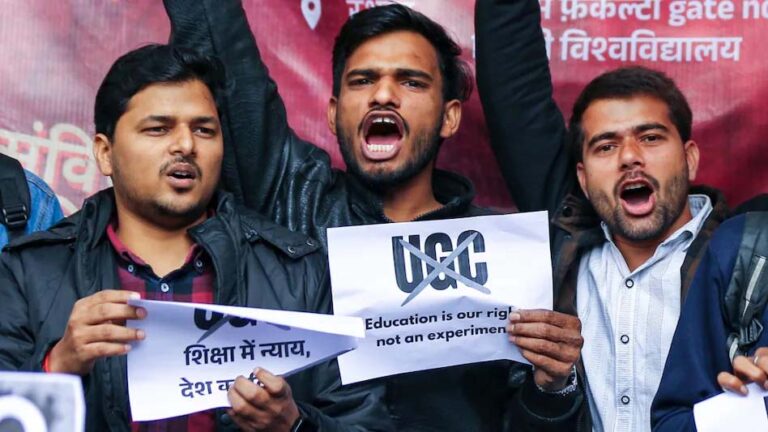 UGC का ‘इक्विटी कार्ड’ विवाद: लखनऊ से दिल्ली यूनिवर्सिटी तक छात्रों में तनाव