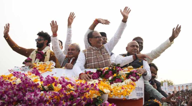 शिवराज ने दी रायसेन को खुशखबरी: सरकार से रोप-वे की अनुमति मिली