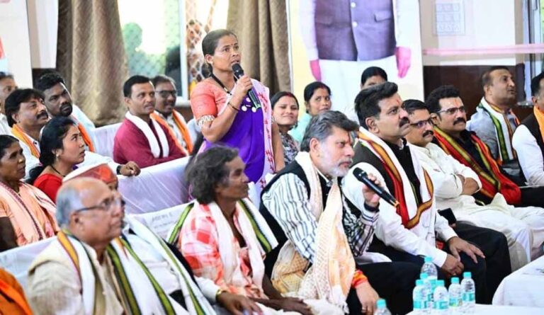 मुख्यमंत्री विष्णु देव साय ने महिला कृषक बसंती को दी बधाई