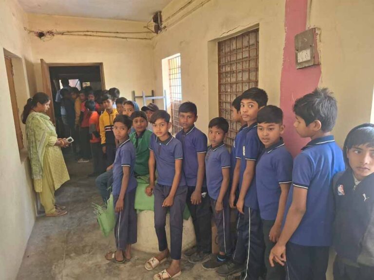 एनएचएआई के सहयोग से 1500 स्कूली बच्चों की आंखों की जांच, 102 को मिलेगा चश्मा