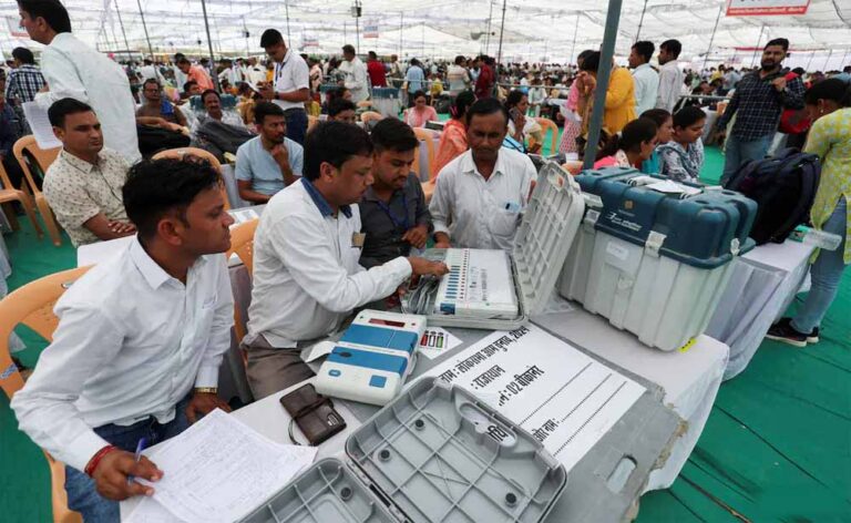 गोड्डा-महागामा निकाय चुनाव का दोपहर तक आएगा रिजल्ट, 64 टेबलों पर एक राउंड में होगी मतगणना