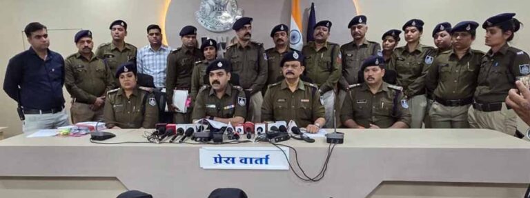 देवास पुलिस की जाबांजी: ‘कानून के हाथ लंबे होते हैं’ कहावत को किया सच