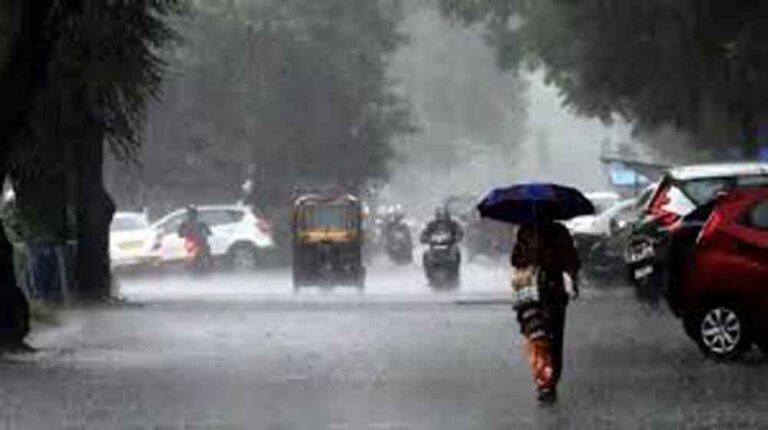 IMD Rain Alert: कई राज्यों में भारी बारिश का अलर्ट, अगले 3 दिन मौसम रहेगा खराब