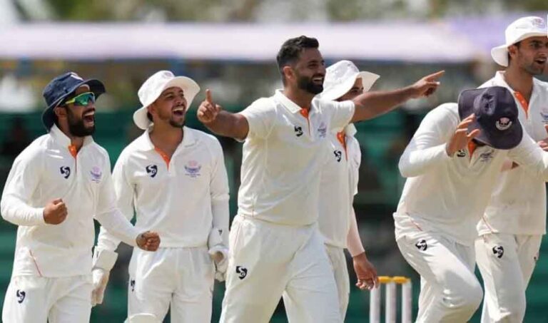 67 साल का इंतजार खत्म: जम्मू-कश्मीर बना रणजी ट्रॉफी चैंपियन, फाइनल में कर्नाटक को हराया