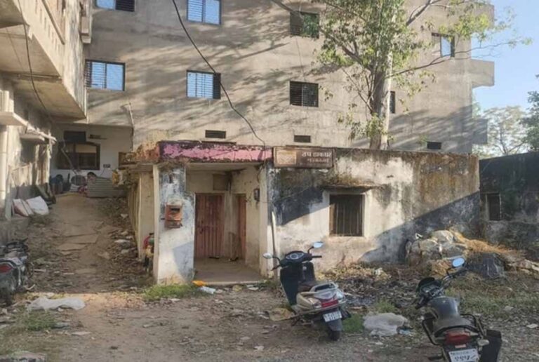 डाकघर में भरोसे का गबन: अनु डाकपाल ने उड़ाए 5 लाख, जांच शुरू