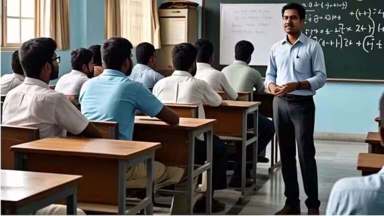 मध्य प्रदेश में 800 प्रोफेसरों का डिमोशन, कॉलेजों में मचा हड़कंप